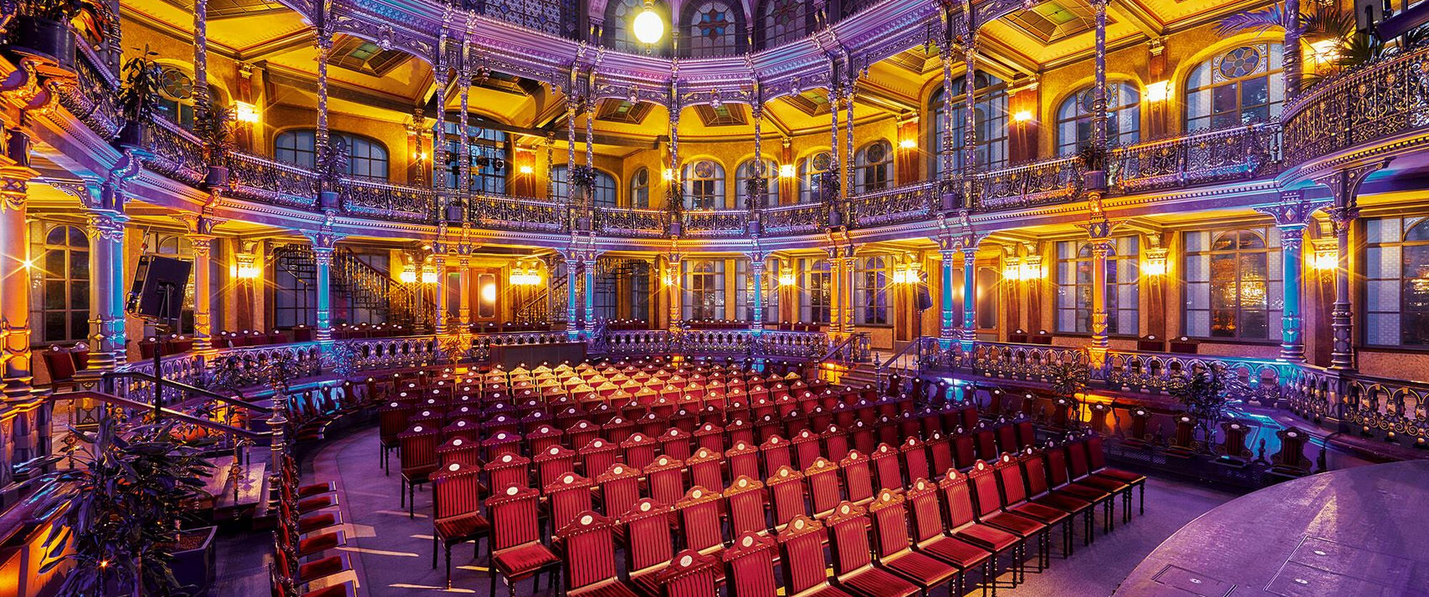 Willkommen im Parktheater im Kurhaus